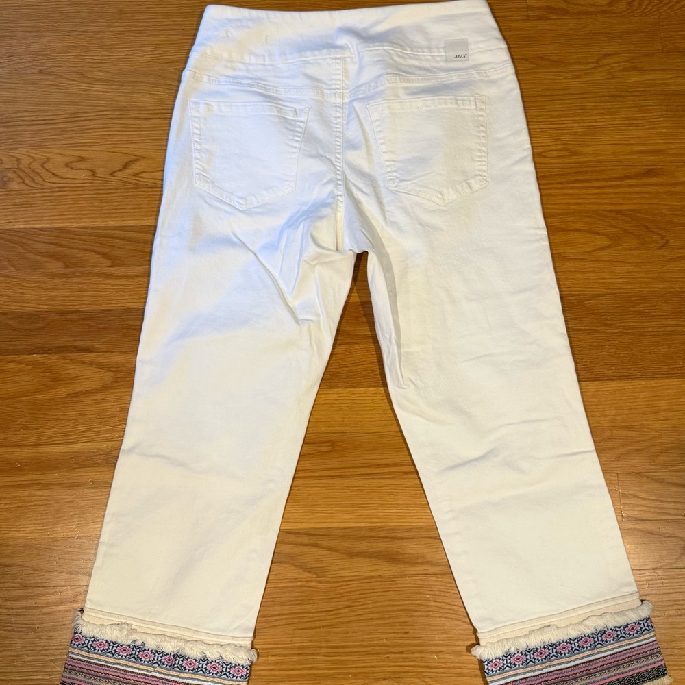 Jag Jeans Cream Cropped Pants with Patterned Cuffs